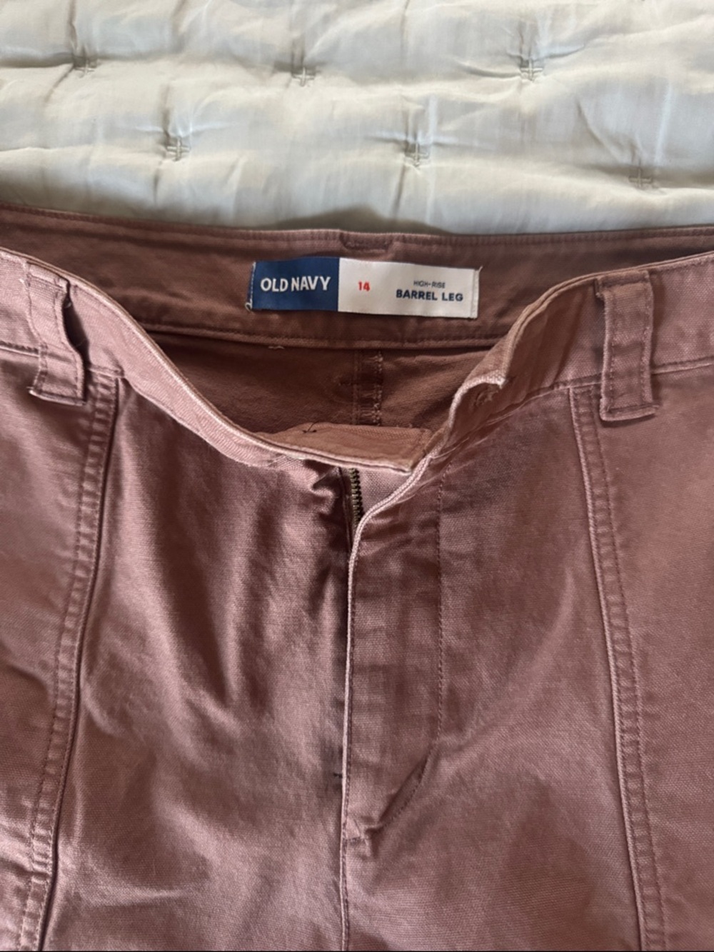 Old Navy Barrel Mauve Utility Crop Pants - Picture 3 of 4